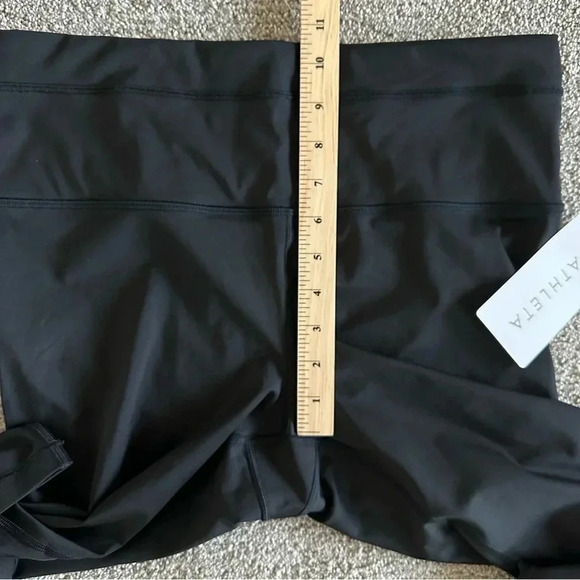 NWT Plus Size Athleta Accelerate Crop Leggings Size 1X‎ - Picture 5 of 8